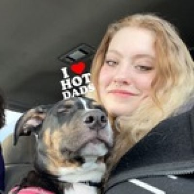 Alice profile picture. Alice is a OnlyFans model from Calgary.