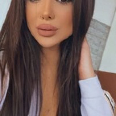 Ferrara Barbie profile picture. Ferrara Barbie is a OnlyFans model from Hungary.